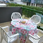 Flat With Common Pool In - Beahost Apartment Bibione
