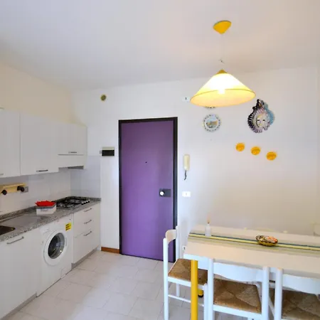 Flat With Common Pool In - Beahost *