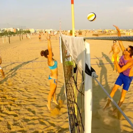 Flat With Common Pool In - Beahost بيبيوني