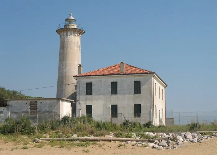 Flat With Common Pool In - Beahost